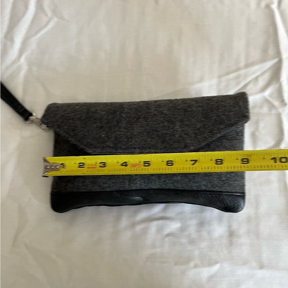 VTG L.L. Bean Small Wool Blend Leather Wristlet Purse Wallet Gray/Black EUC - Picture 11 of 12